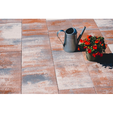 cvetlični lonček in kanglica na betonski plošči Semmelrock Elegant dimenzij 60 x 30